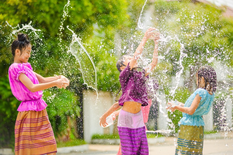 Săn vé máy bay đi Thái Lan tháng 4, hòa nhịp lễ hội Té Nước